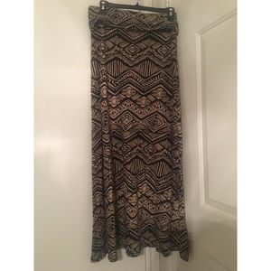 Forever 21 Maxi Skirt (Medium)